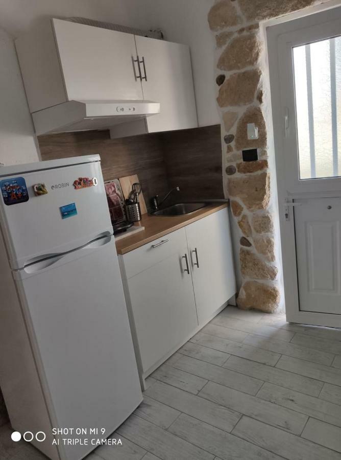 Malvina Rooms Kallithea  Exterior foto